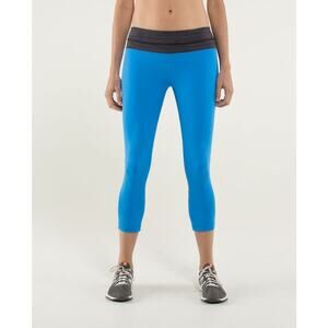 5 for $25| Lululemon Run: Inspire Crop II Cornflower September Blue Leggings